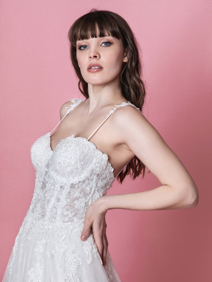 Abito da sposa in tulle  - E012 